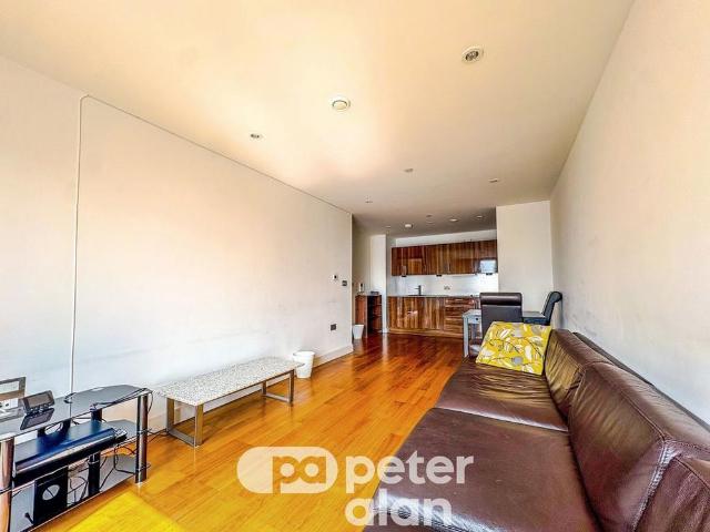 Apartment for rent in Castle Quarter, Falcon Lodge