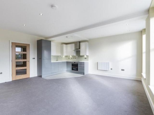 Apartment for rent in Middleton Estate, Bradford