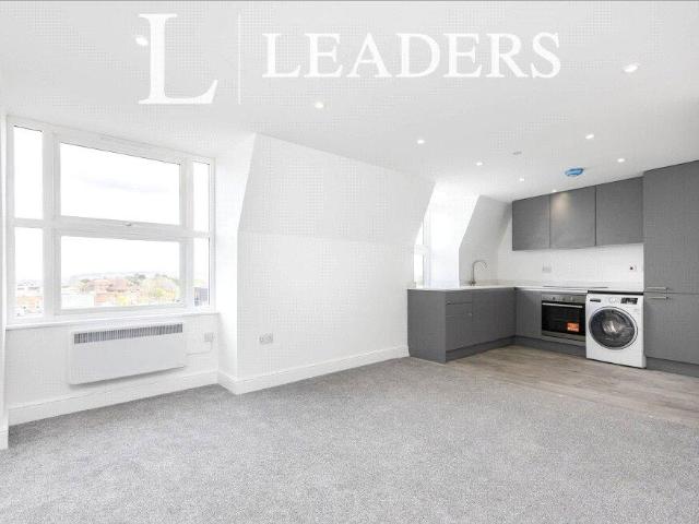 Flat for rent in Sevenoaks, The Butts