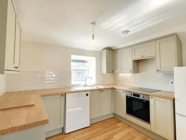 Flat for rent in Willesborough, Bridgefield