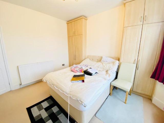 Apartment for rent in Gants Hill, Greater London