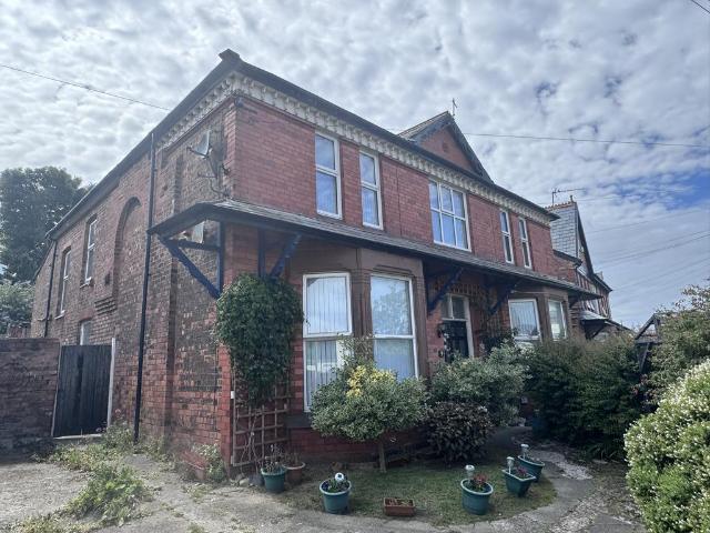 Flat for rent in New Brighton, Liscard