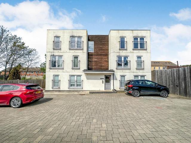 Flat for rent in Stanford-le-hope, Essex