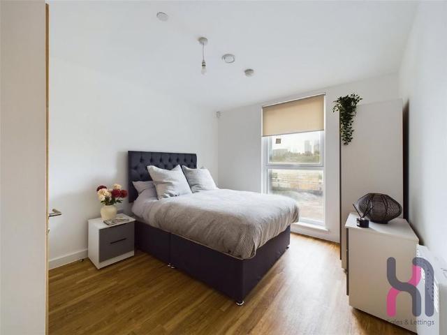 Apartment for rent in Wharfside, Trafford Park