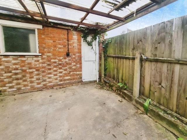 Apartment for rent in The Dales, Key Street