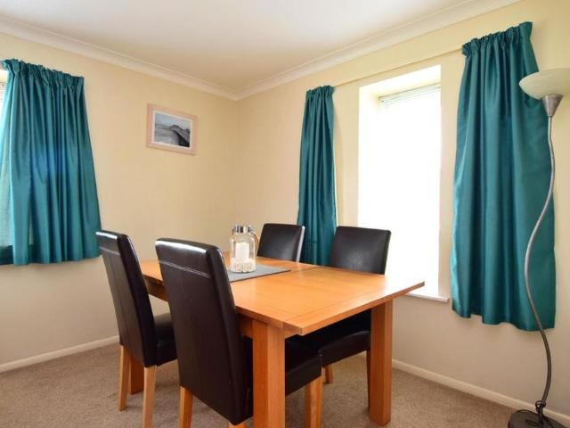 Apartment for rent in Perryfields, West Sussex