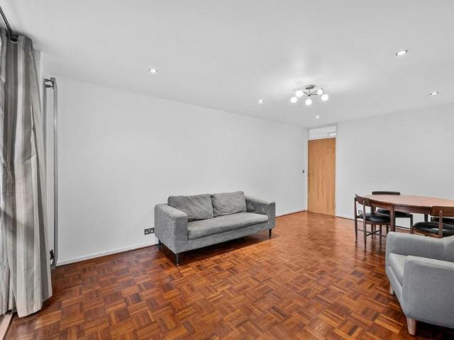 Apartment for rent in London Borough of Wandsworth, Greater London