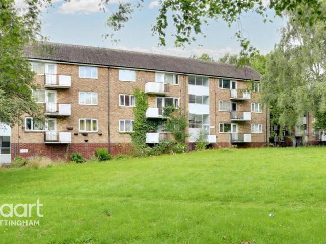 Flat for rent in Haddon, East Midlands