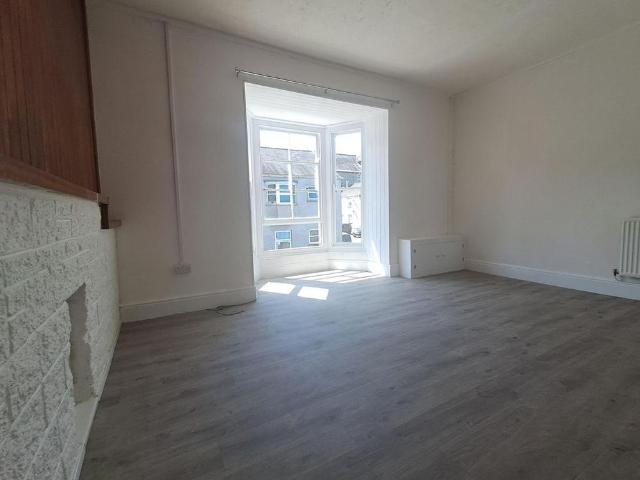Apartment for rent in Pembroke Dock, Wales