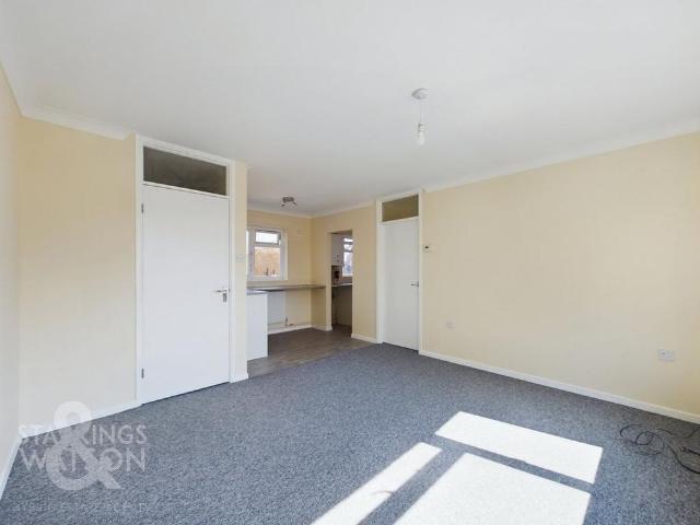Apartment for rent in Lakenham, East Bank