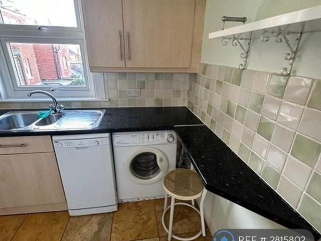 Apartment for rent in Middle Deal, Ash