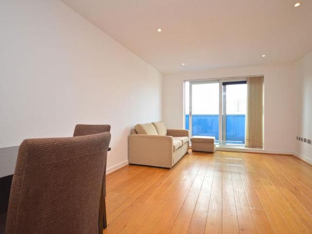 Apartment for rent in Canning Town, Greater London