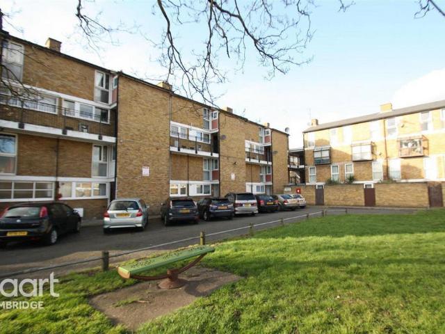 Flat for rent in Arbury, Cambridgeshire