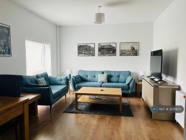 Apartment for rent in Heigham Grove, East Bank