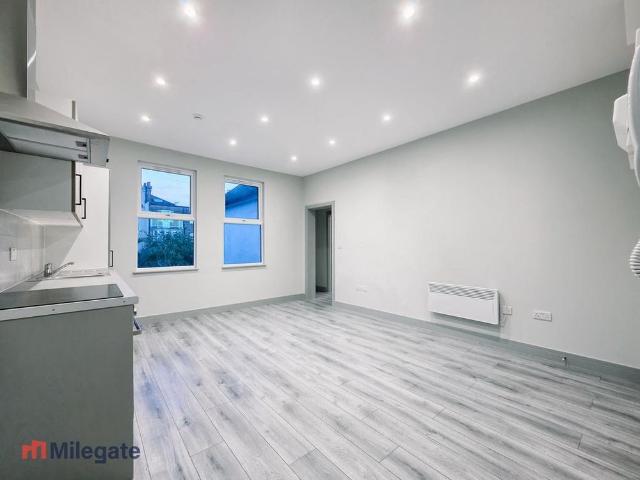 Apartment for rent in Alton Barnes, Essex