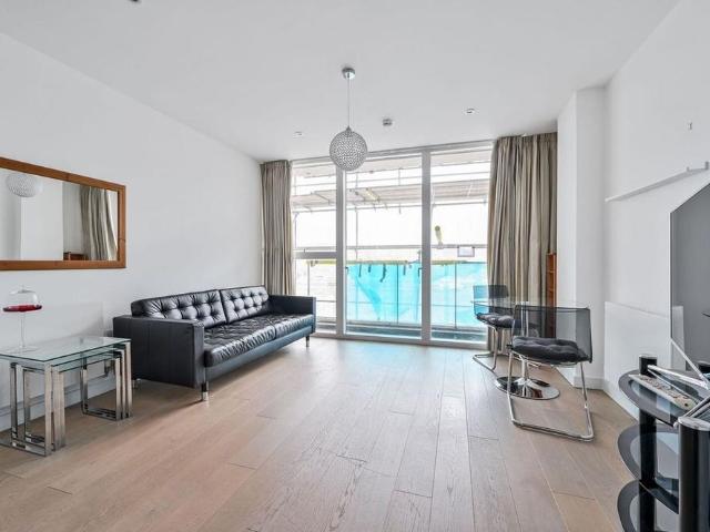 Apartment for rent in East Greenwich, Greater London
