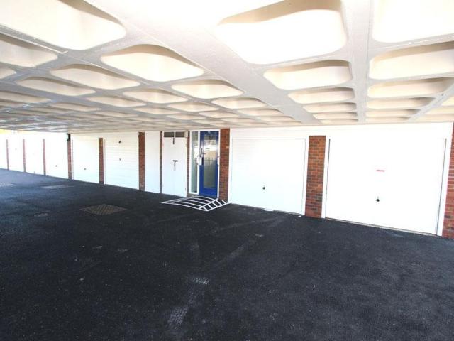 Apartment for rent in Lee-on-the-Solent, Middlecroft
