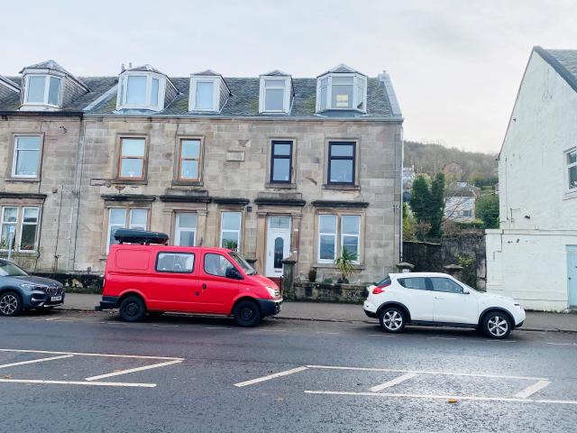 Apartment for rent in Cardwell Bay, Gourock