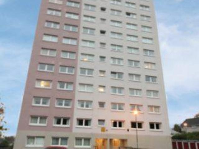 Flat for rent in Bow Farm, Greenock