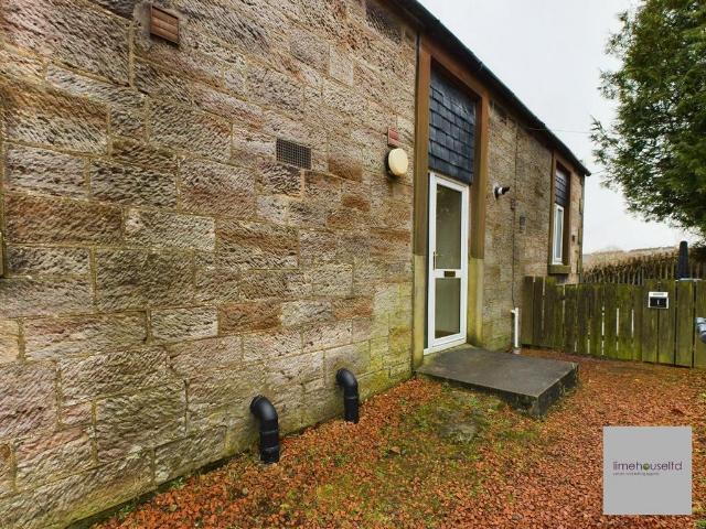 Flat for rent in Kirkconnel, Scotland