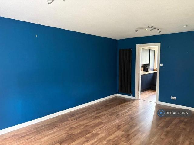 Apartment for rent in Whitlawburn, Cambuslang