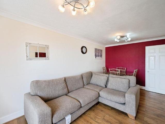 Apartment for rent in Eastney, City Of Portsmouth