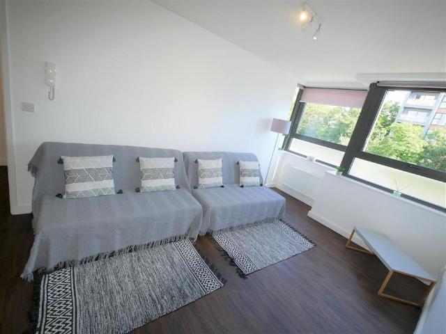 Apartment for rent in Lansdowne, Bournemouth