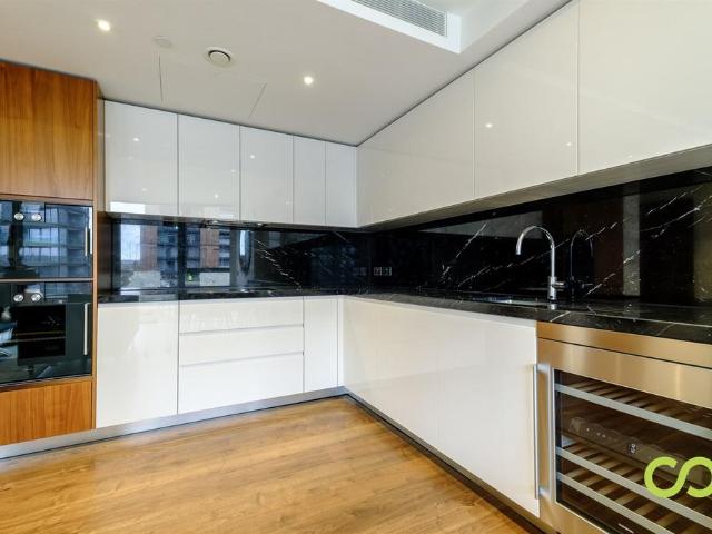 Flat for rent in Chelsea Waterfront, Greater London