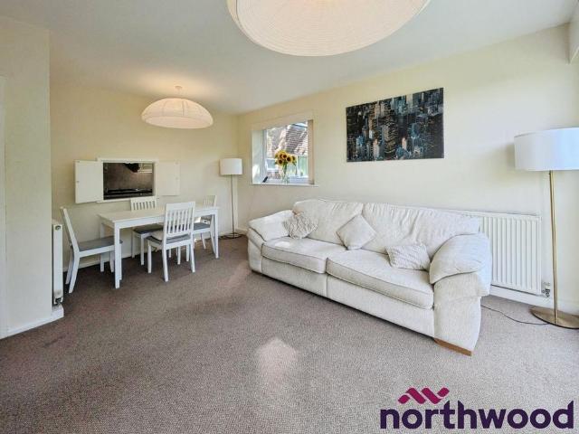 Apartment for rent in Colshaw Farm, Wilmslow