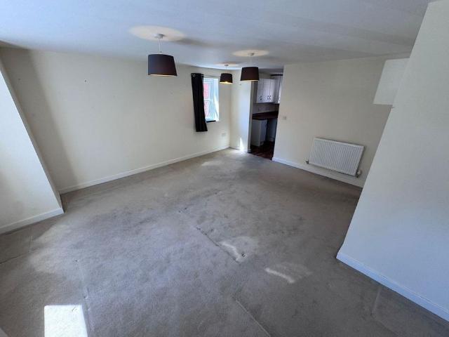 Apartment for rent in Meon Vale, Alderminster