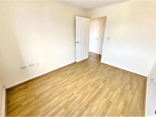 Apartment for rent in Wales