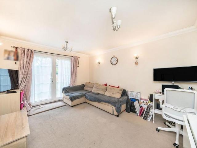Apartment for rent in Ewell, Epsom and Ewell