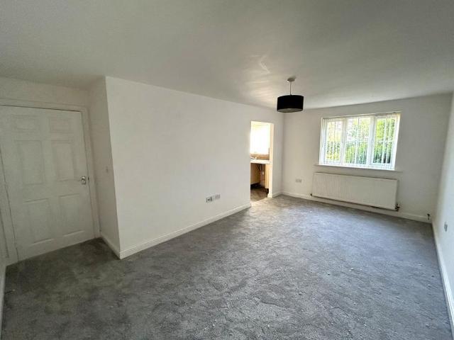 Apartment for rent in Black Lake, Hill Top