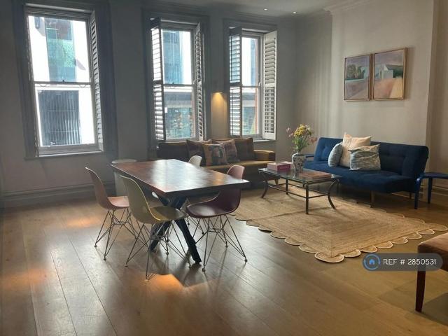 Apartment for rent in Saint Giles, Bloomsbury
