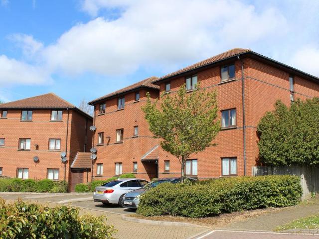 Flat for rent in Shenley Brook End, Milton Keynes
