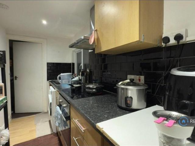 Flat for rent in Greater London