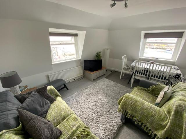 Flat for rent in Margate Old Town, Acol