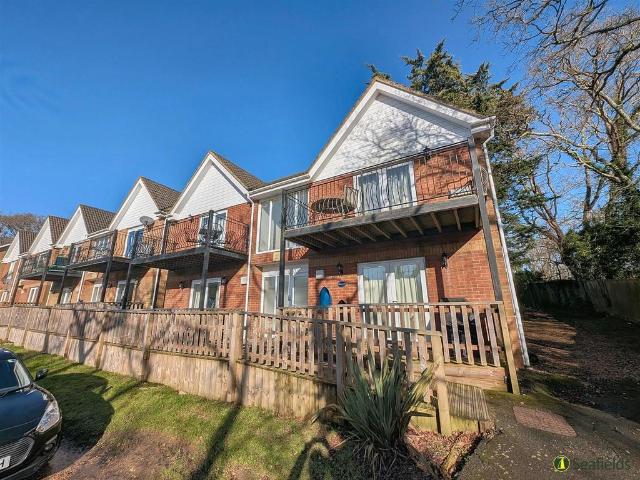 Flat for rent in Wootton Bridge, Isle of Wight