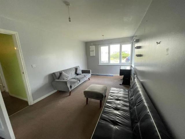 Apartment for rent in London Borough of Hounslow, Greater London