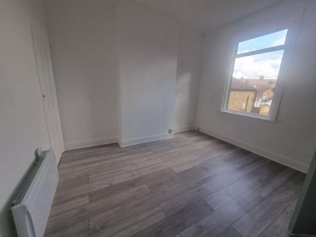 Apartment for rent in Sheerness, Oad Street