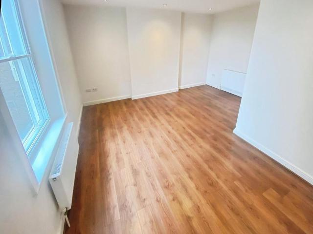 Apartment for rent in Bargate, Boston