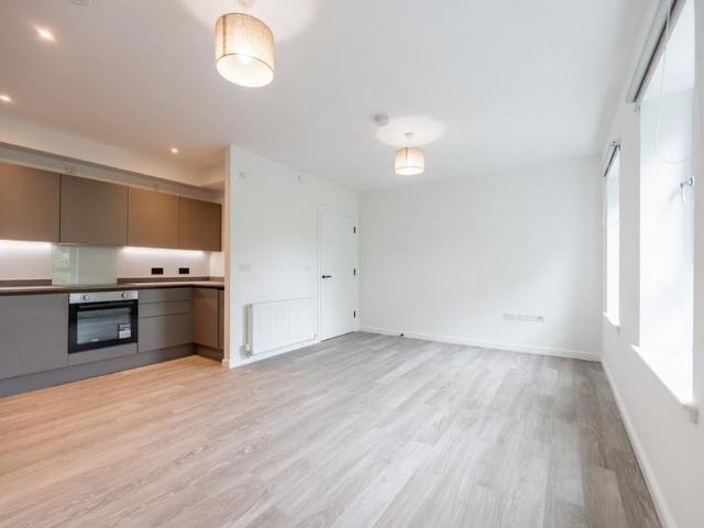 Apartment for rent in Glenburn, Scotland