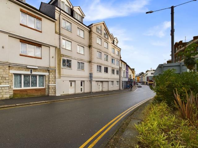 Apartment for rent in Folkestone