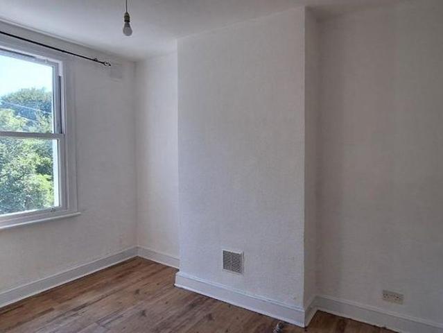 Apartment for rent in Glyndon, Greater London