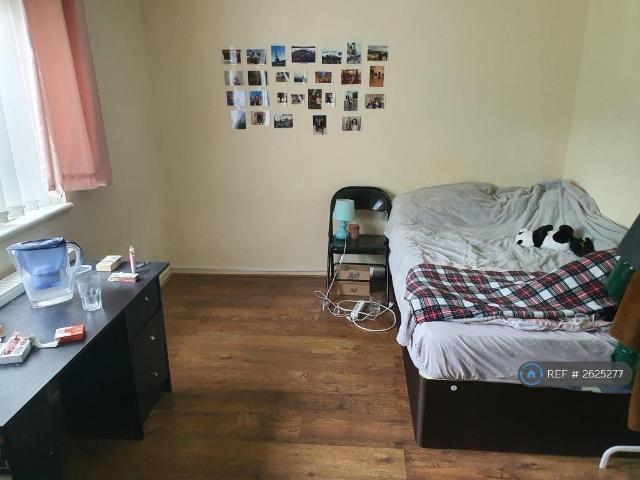 Flat for rent in Cannon Park, West Midlands