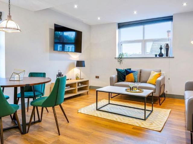 Apartment for rent in Hyde Park, West Yorkshire