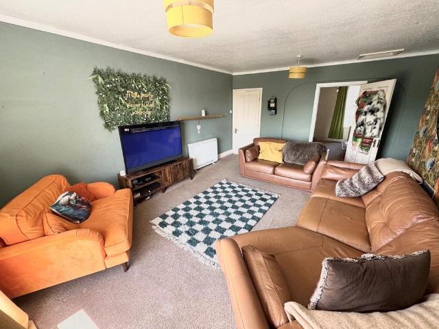 Apartment for rent in Overslade, New Bilton