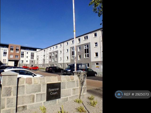 Flat for rent in Ballindoch, Scotland