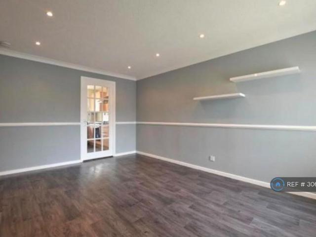 Apartment for rent in Girdle Toll, Irvine