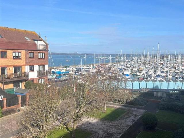 Flat for rent in Eastney, City Of Portsmouth